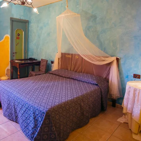 בית הארחה Casale Giulia Marina Di לזינה